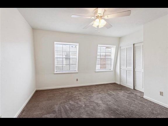 4th image of 4416 Lake Vista Dr APT C