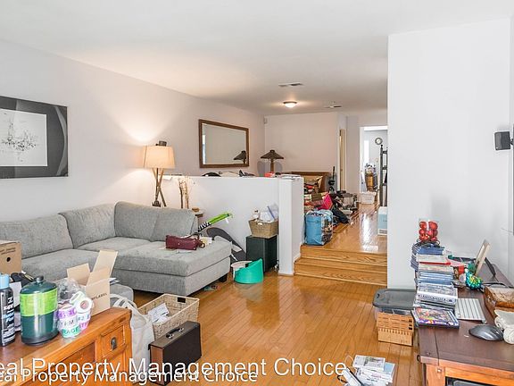 5th image of 7303 Hannum Ave