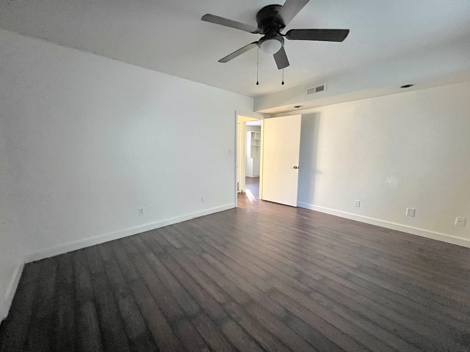 1 bed, 800 sqft, $750 — Photo 4