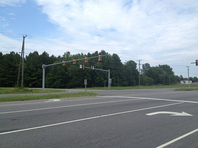 2nd image of 6823 General Puller Hwy