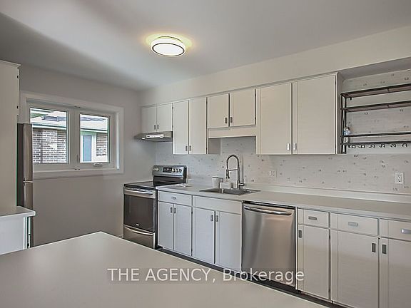5th image of 14 Wareside Rd