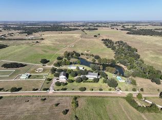 10777 Mazoch Rd, Weimar, TX 78962