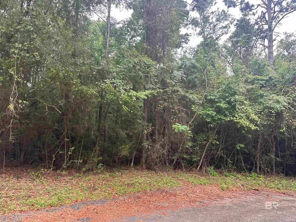 9 Pine St #9, Saraland, AL 36571