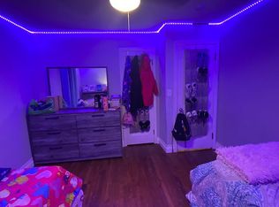 36 Calvin St, Springfield, MA 01104