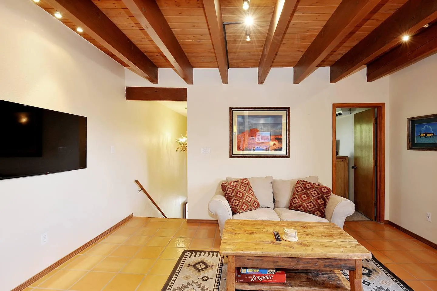 1538 Avenida De Las America — Photo 4