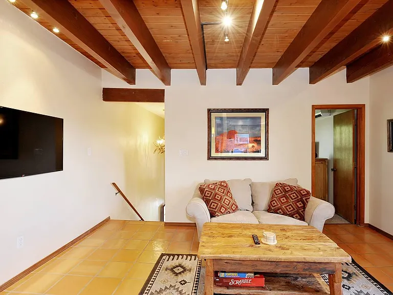 1538 Avenida De Las Americas #B — Photo 4