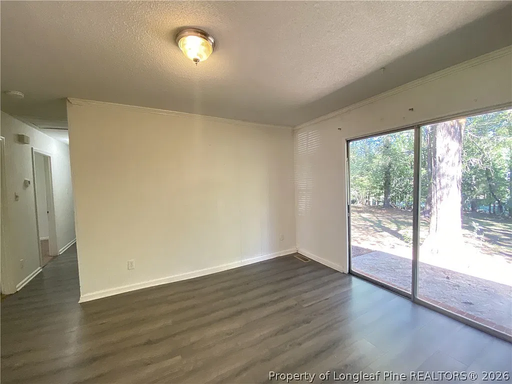 4 bed, 2.0 bath, 1480 sqft, $1,650 — Photo 4