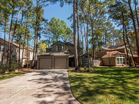 4th image of 26 Shallow Pond Pl