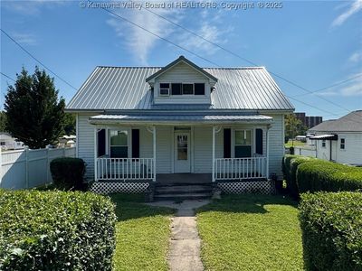 4023 Fairlawn Ave, Dunbar, WV, 25064