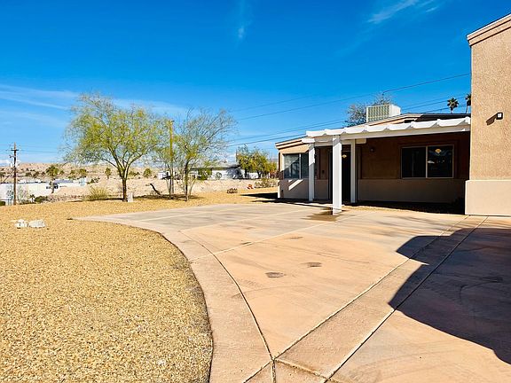 3rd image of 1426 Rio Vista Dr