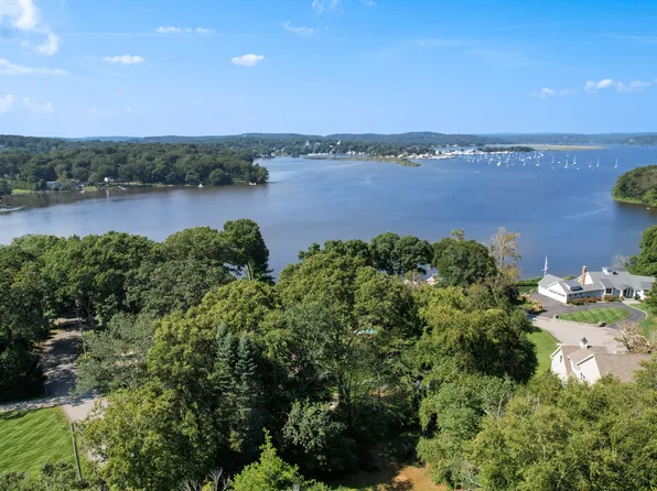 5 Hemlock Drive, Essex, CT 06426