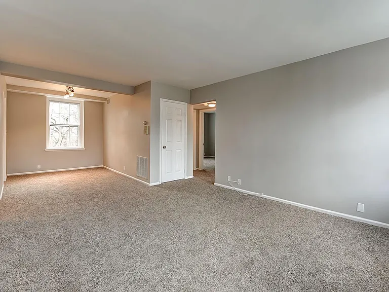 3940 Langley Ct NW #C633 — Photo 22