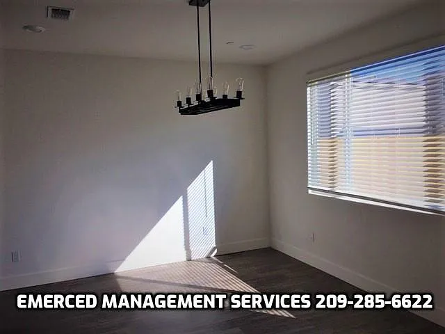 2330 Explorador Dr — Photo 4