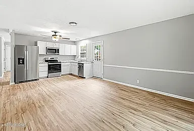 6900 Heavrin Ave — Photo 4