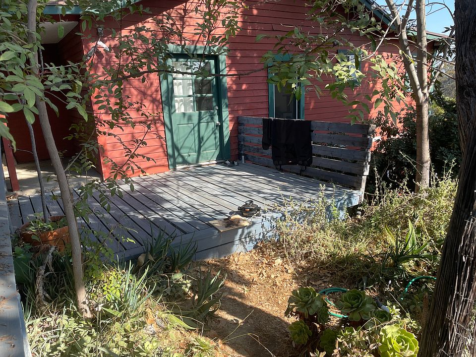 Deck/Front Door (Off Living Room)