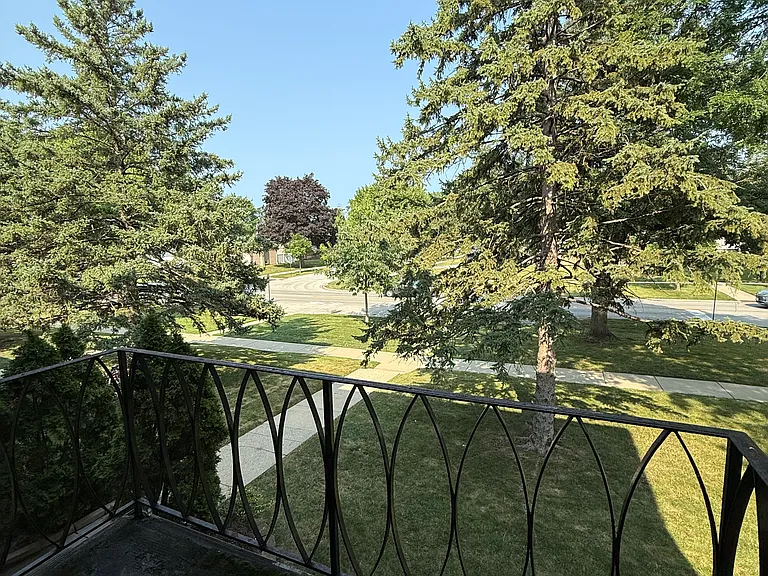 1080 N Wheeling Rd #301 — Photo 10