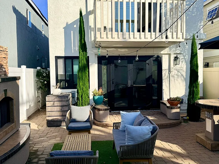325 C Ave — Photo 19