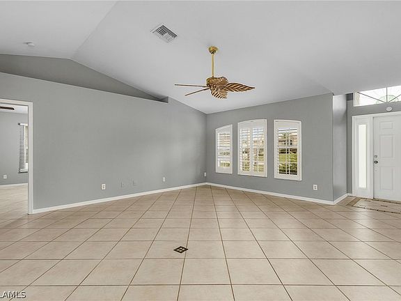 5th image of 2062 NE 20th Ln
