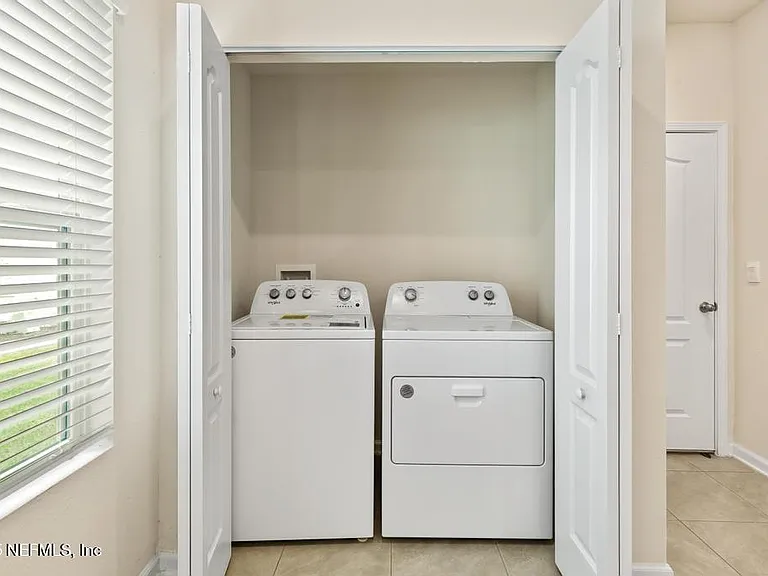 170 Pasadena Dr — Photo 11