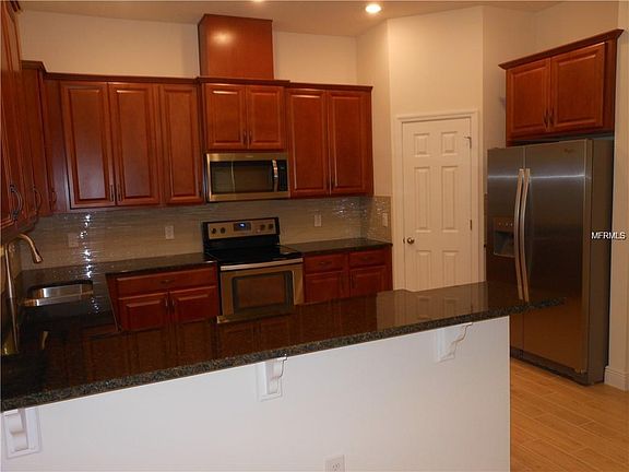 5th image of 9462 Meadow Hunt Way
