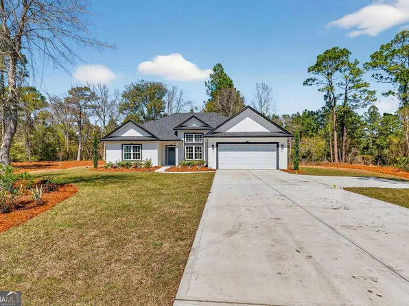 127 Silver Bluff Dr, Brunswick, GA 31523