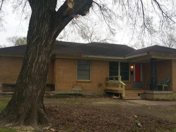 2934 Healey Dr, Dallas, TX 75228