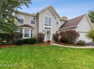 865 Huntington Cir, Lake Villa, IL 60046