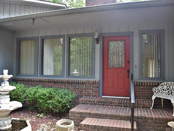 4th image of 4 Almendra Ln