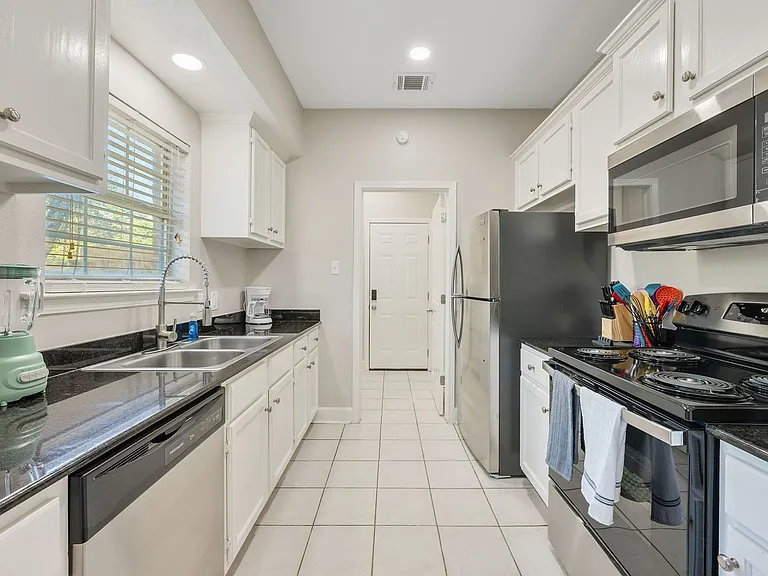 101 Winter Park — Photo 39