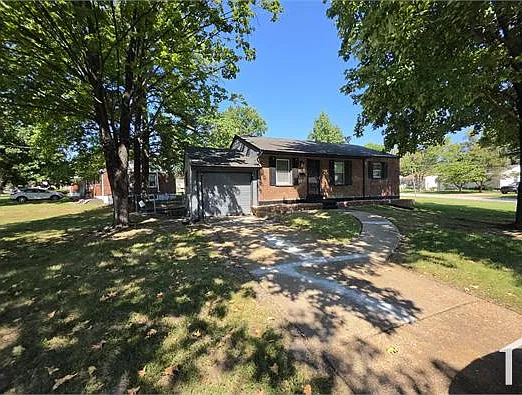 3 bed, $1,530 — Photo 3