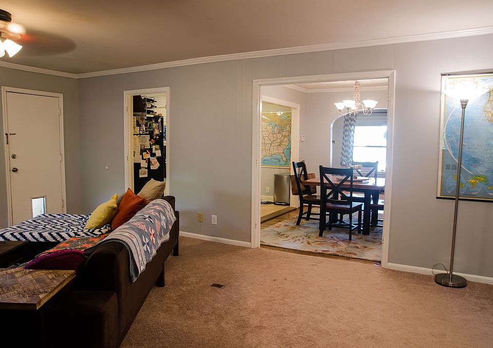 2nd image of 4329 Delmar Ave #0