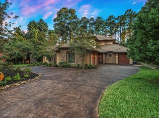 102 Ridge Lake Ln, Montgomery, TX 77356