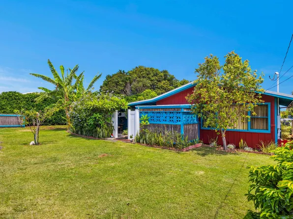 44 Lino Pl, Makawao, HI 96768