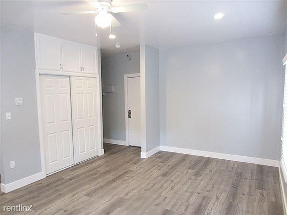 5th image of 800 S Burlington Ave APT 101