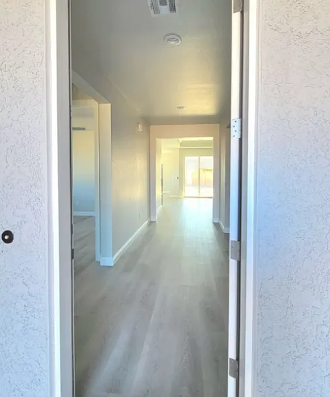 6801 Sandpebble St — Photo 2