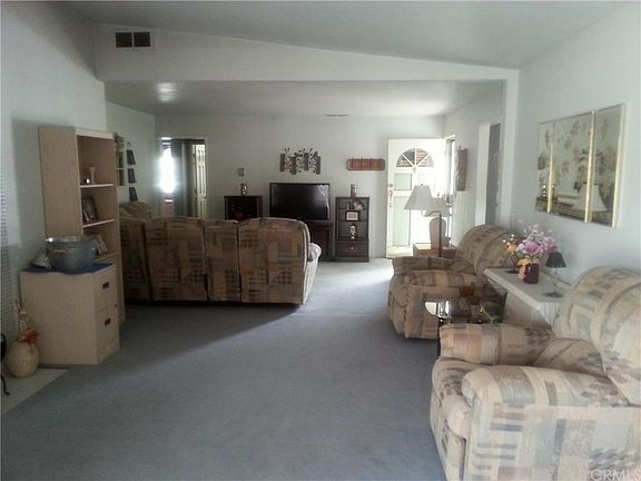 3rd image of 16773 E Bellbrook St