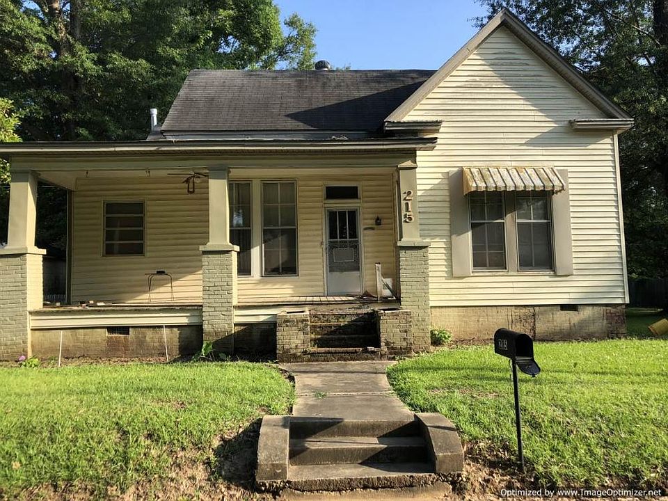 1st image of 215 W North St