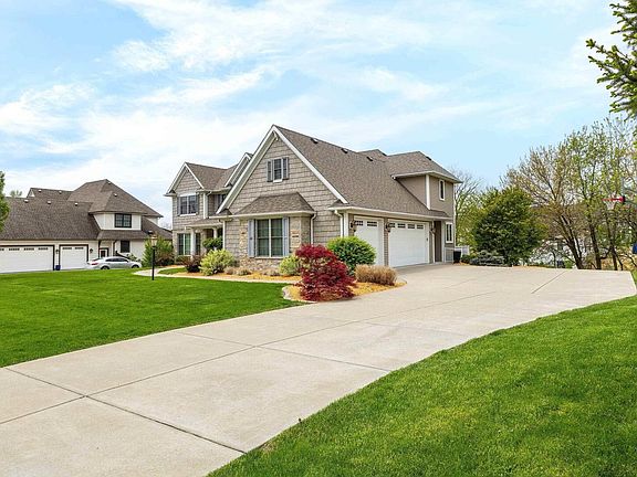 3rd image of 4090 Grayhawk Ct