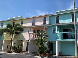 145 117th Ave APT 2, Treasure Island, FL 33706