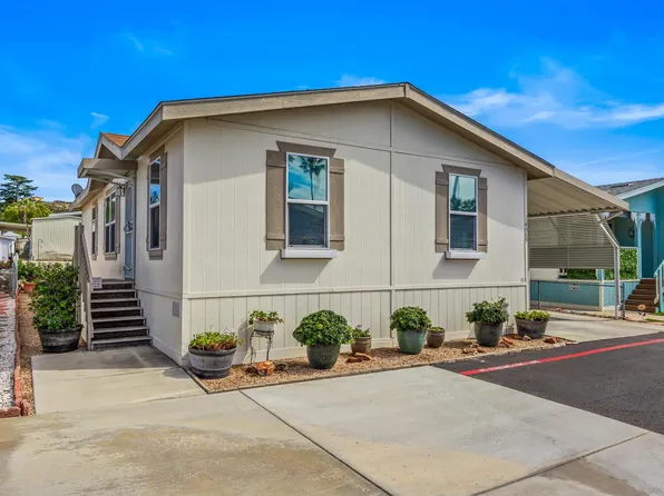 14089 Pomegranate Ave #214, Poway, CA 92064