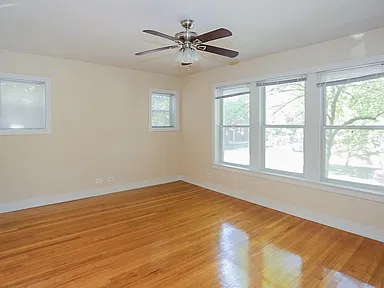 1930 W. Winona - 1 Bed, Rehab