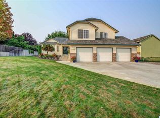 2749 Willowbrook Ave, Richland, WA