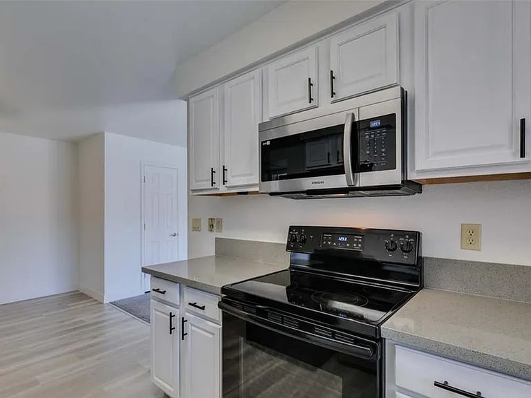 5260 River Glen Dr #268 — Photo 22
