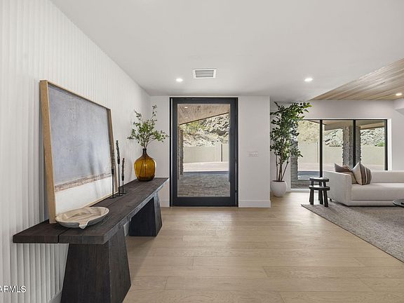 4th image of 3500 E LINCOLN Drive #26