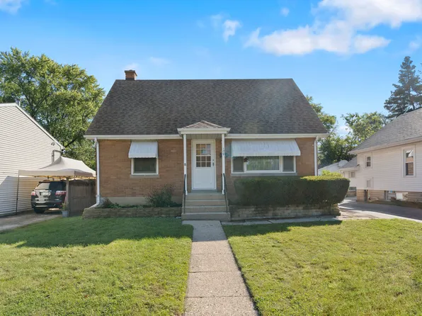 109 N Sumac Ave, Waukegan, IL 60085