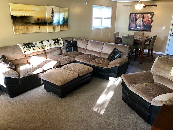 Living Room/Dining Room
