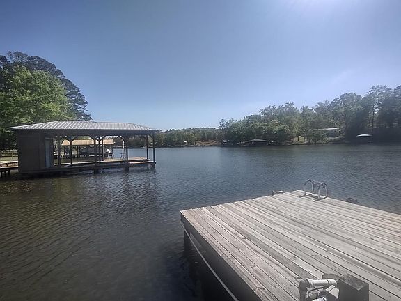 5th image of 82 Loblolly Dr