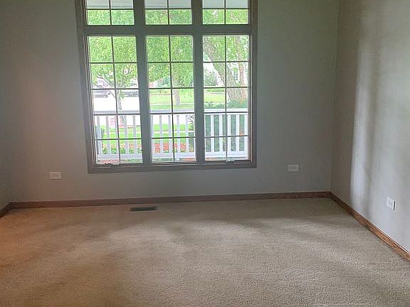 5th image of 6211 Ventura Dr