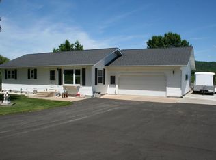 W6012 County Rd S, Onalaska, WI 54650
