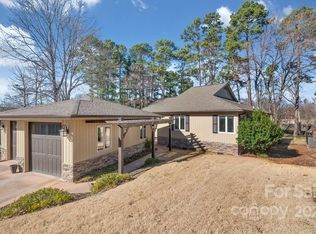 2 Shipmaster Ct, Clover, SC 29710